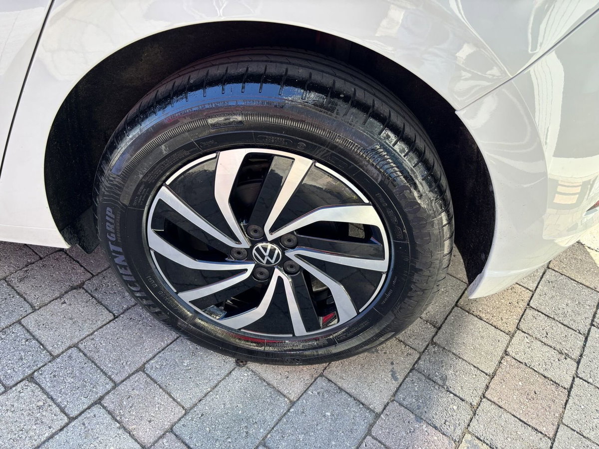 Volkswagen Polo 1.0 tsi Life 95cv dsg (7)