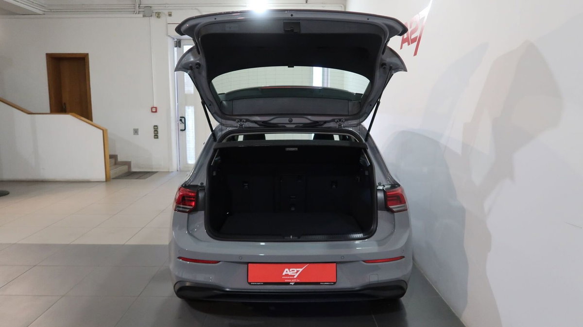 Volkswagen Golf 1.0 TSI EVO Life (13)