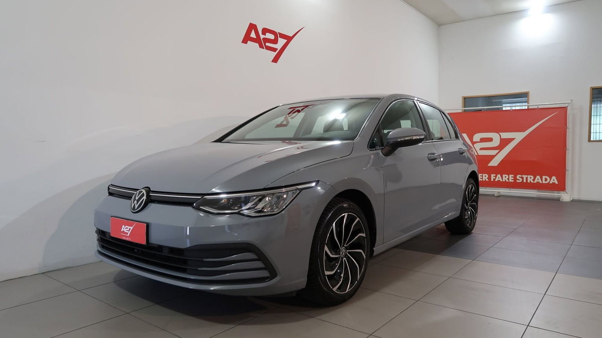 Volkswagen Golf 1.0 TSI EVO Life (14)