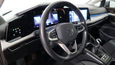 Volkswagen Golf 1.0 TSI EVO Life (4)