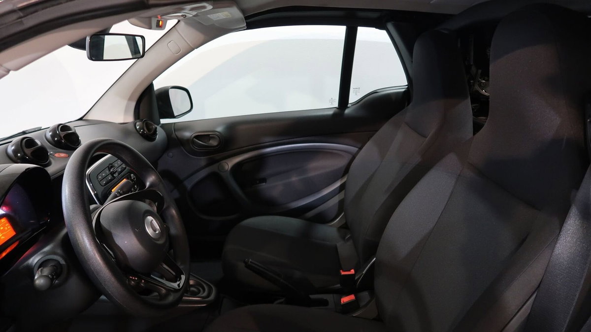 smart Fortwo Cabrio EQ cabrio Ushuaïa (17)