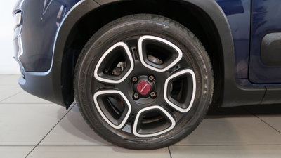 Fiat Panda 1.0 FireFly S&S Hybrid City Cross (17)
