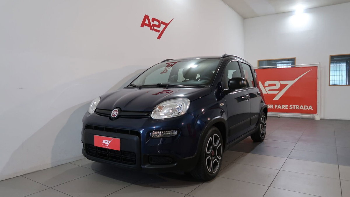 Fiat Panda 1.0 FireFly S&S Hybrid City Cross (18)
