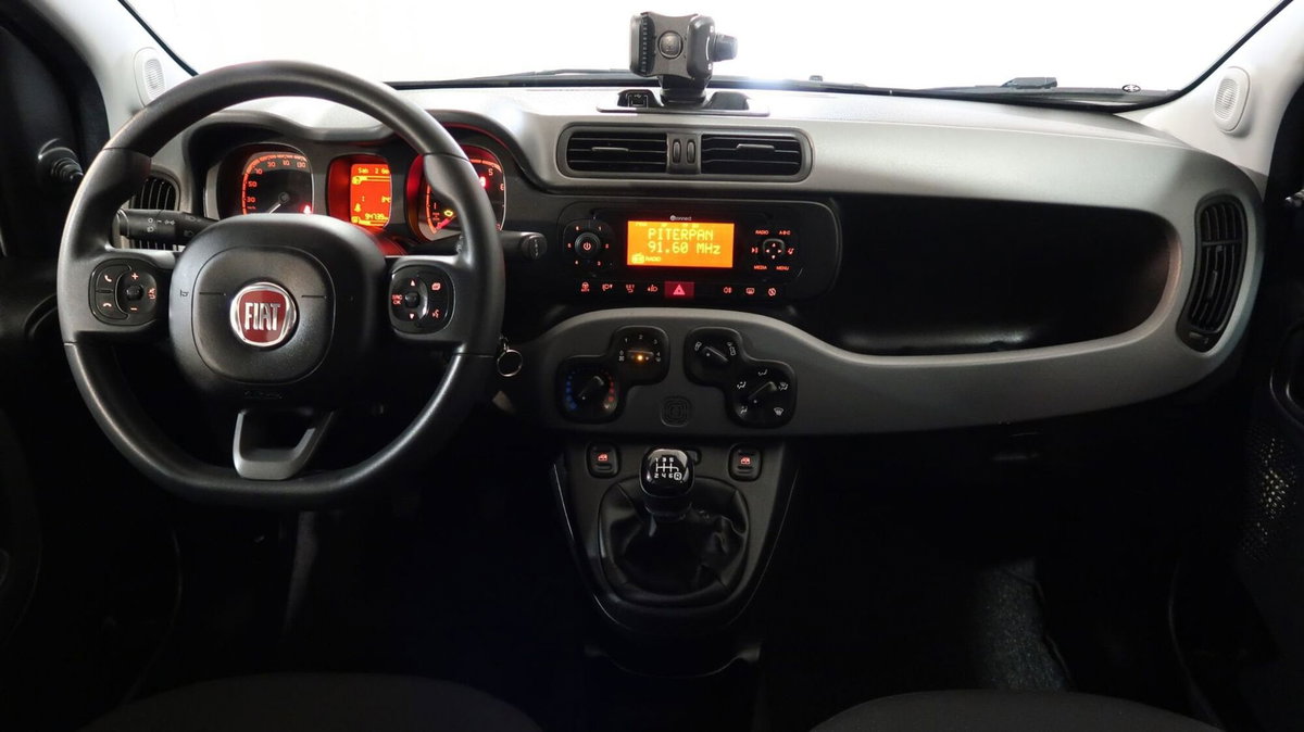 Fiat Panda 1.0 FireFly S&S Hybrid City Cross (6)