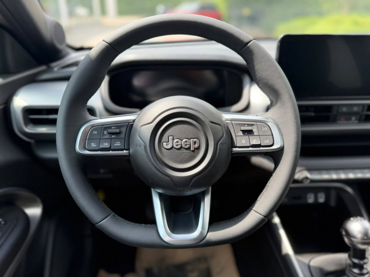 Jeep Avenger 1.2 turbo Summit fwd 100cv (15)