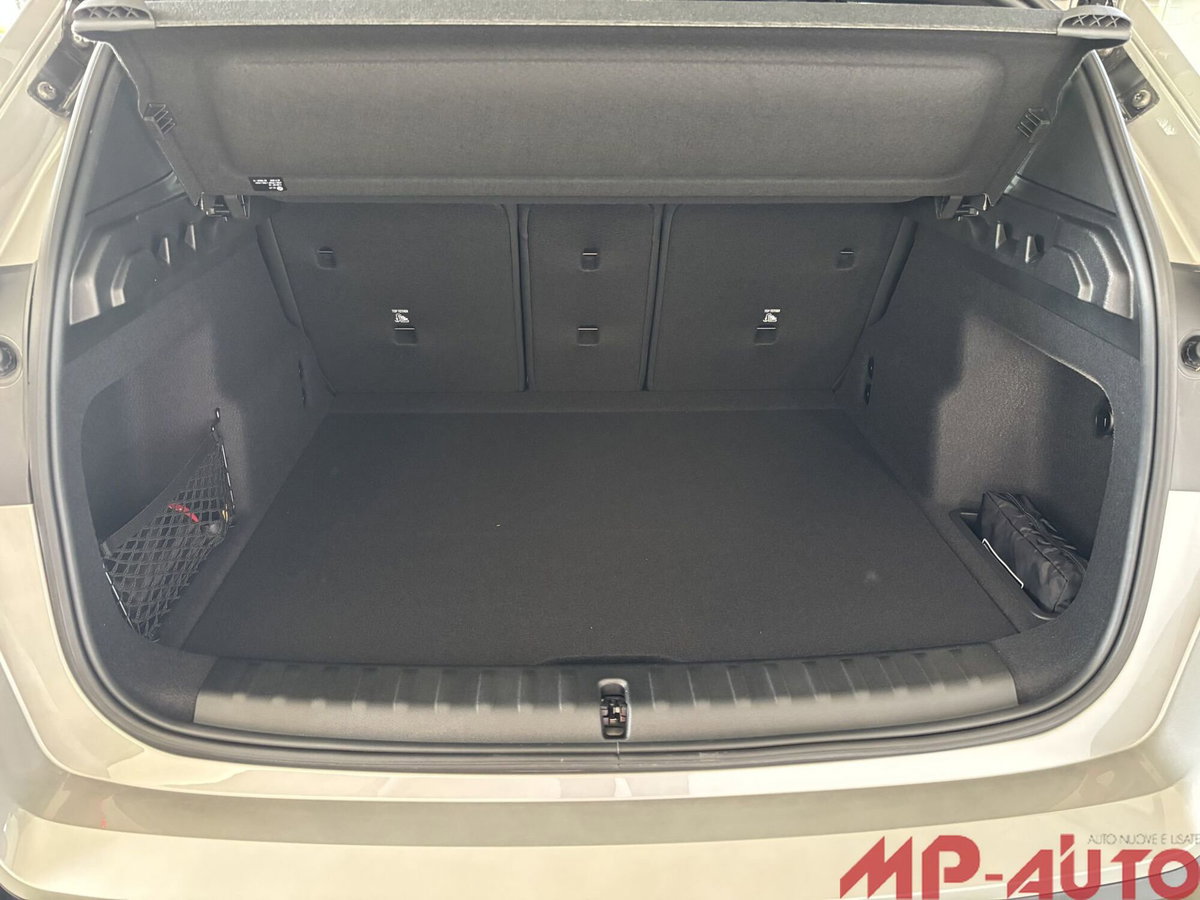 BMW X1 sDrive 18i Msport (8)