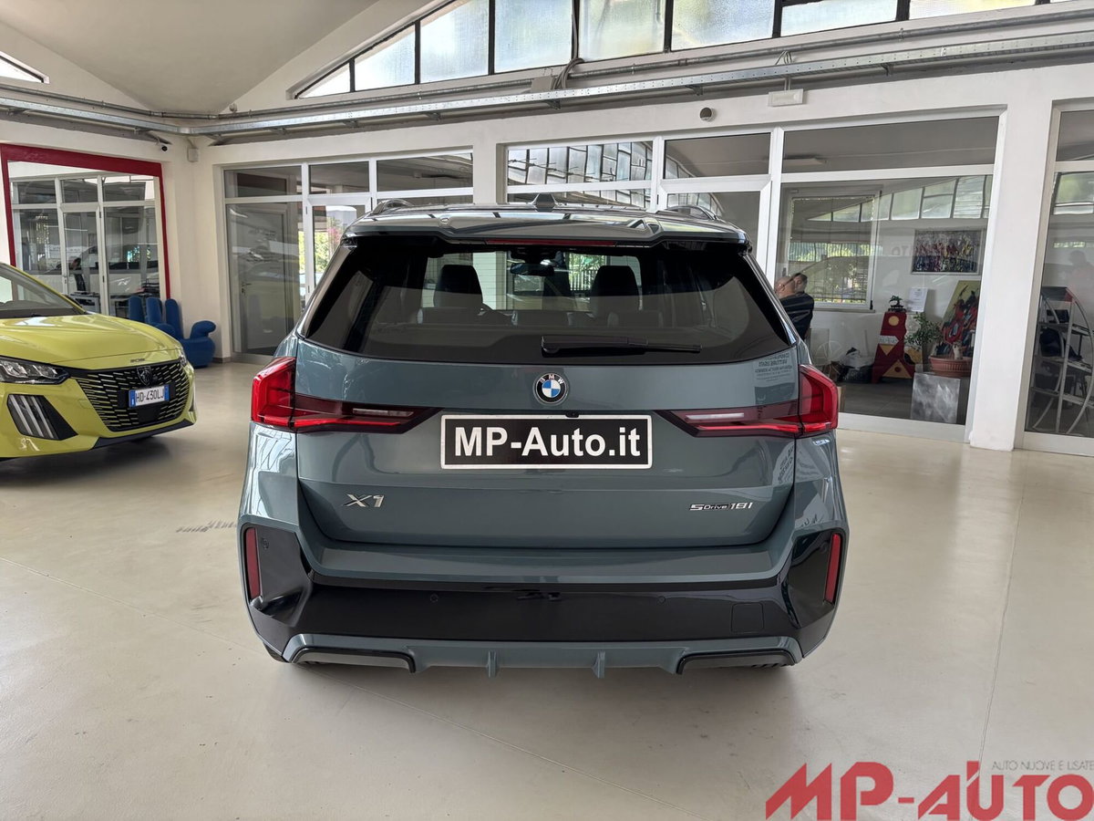 BMW X1 sDrive 18i Msport (7)