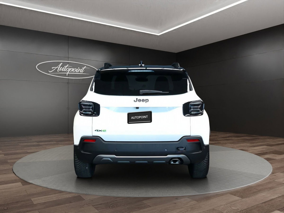 Jeep Avenger 1.2 turbo e-hybrid mhev The North Face 4xe 145cv edct6 (6)