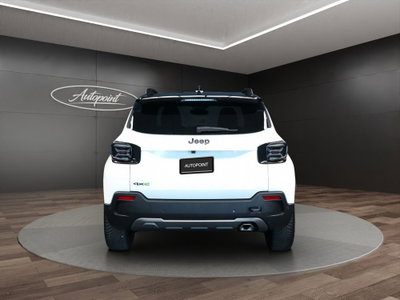 Jeep Avenger 1.2 turbo e-hybrid mhev The North Face 4xe 145cv edct6 (6)