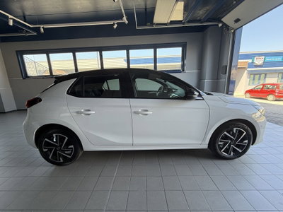 Opel Corsa 1.2 100 CV GS Line (6)
