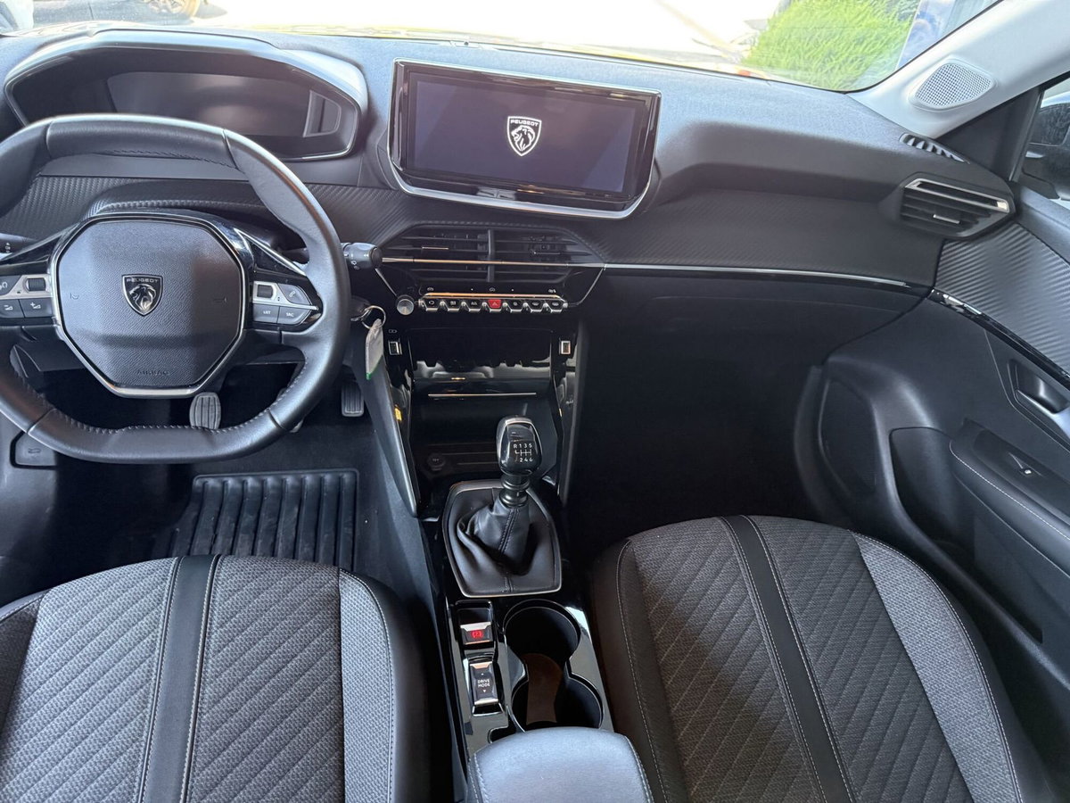 Peugeot 208 PureTech 100 Stop&Start 5 porte Allure (12)