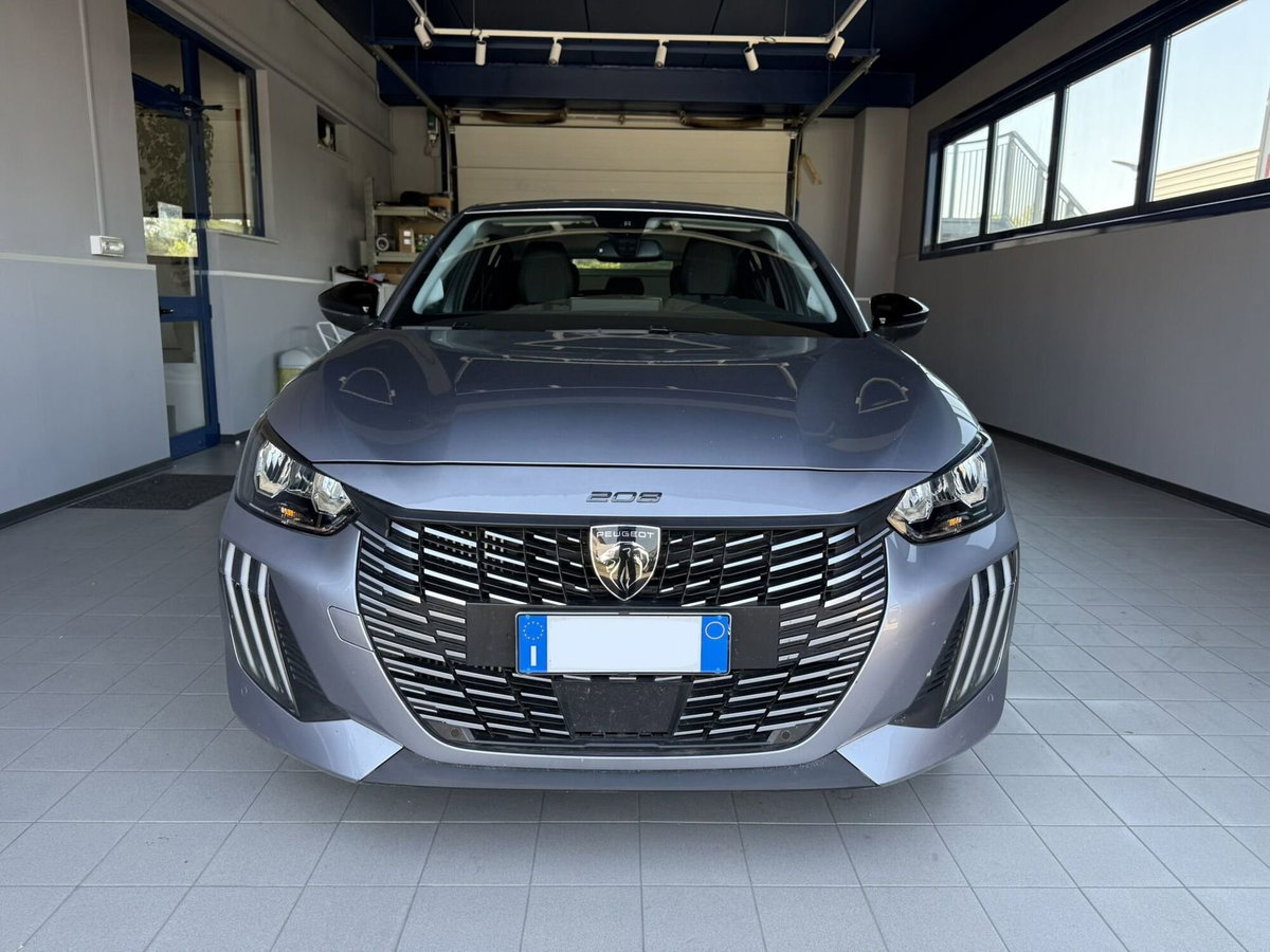 Peugeot 208 PureTech 100 Stop&Start 5 porte Allure (8)