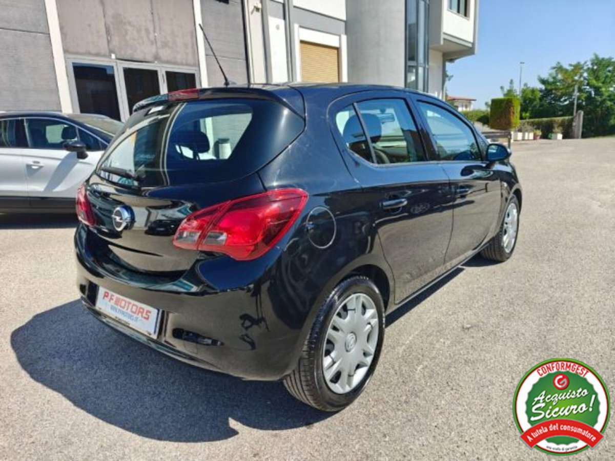 Opel Corsa 1.2 5 porte Advance (5)