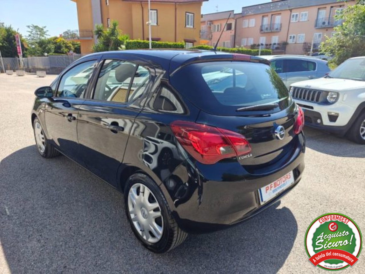 Opel Corsa 1.2 5 porte Advance (6)