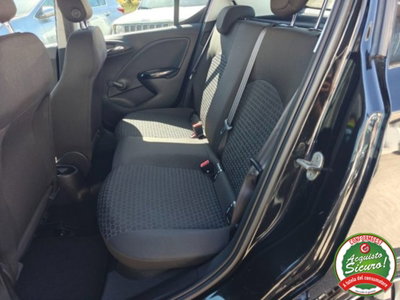 Opel Corsa 1.2 5 porte Advance (9)
