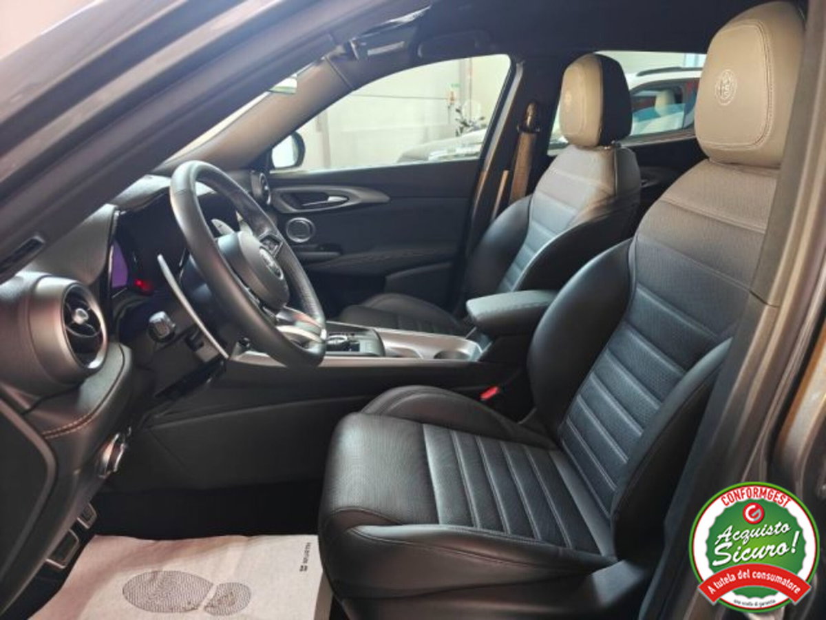 Alfa Romeo Tonale 1.6 Veloce 130cv tct6 (8)