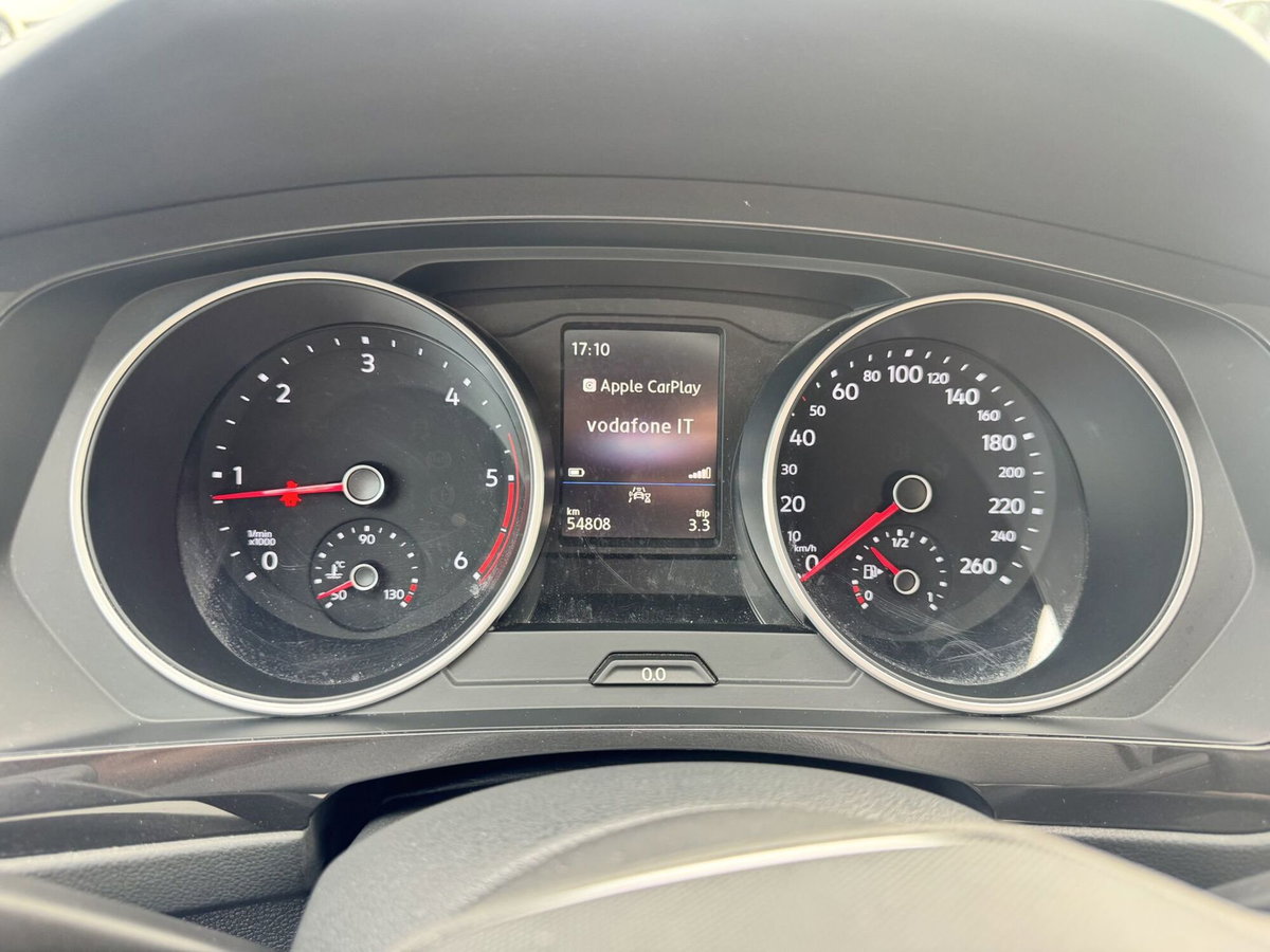 Volkswagen Tiguan 2.0 TDI SCR Life (17)