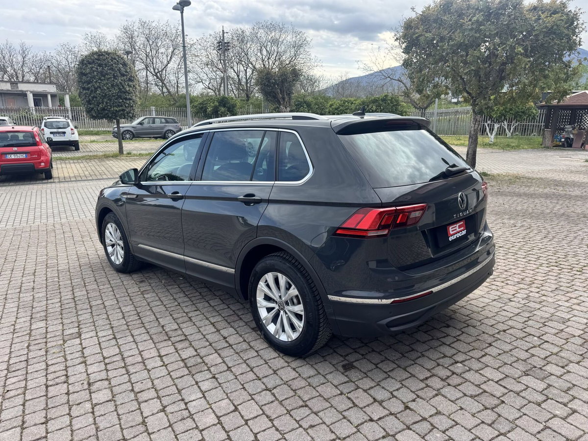 Volkswagen Tiguan 2.0 TDI SCR Life (4)