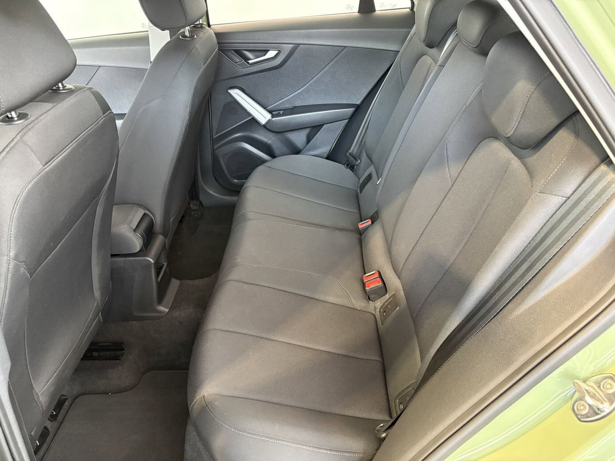 Audi Q2 Q2 30 TDI S tronic Business (14)