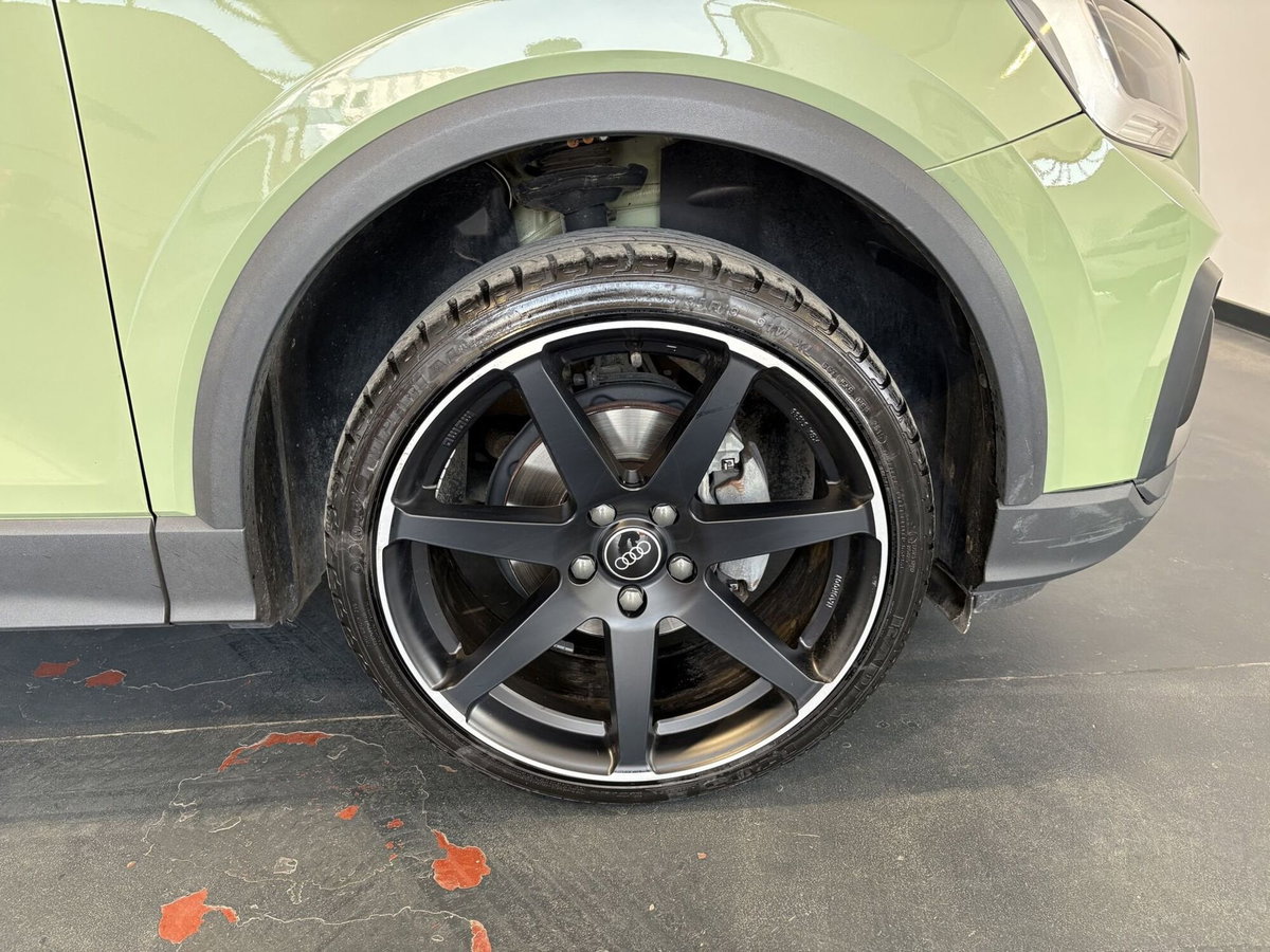 Audi Q2 Q2 30 TDI S tronic Business (8)