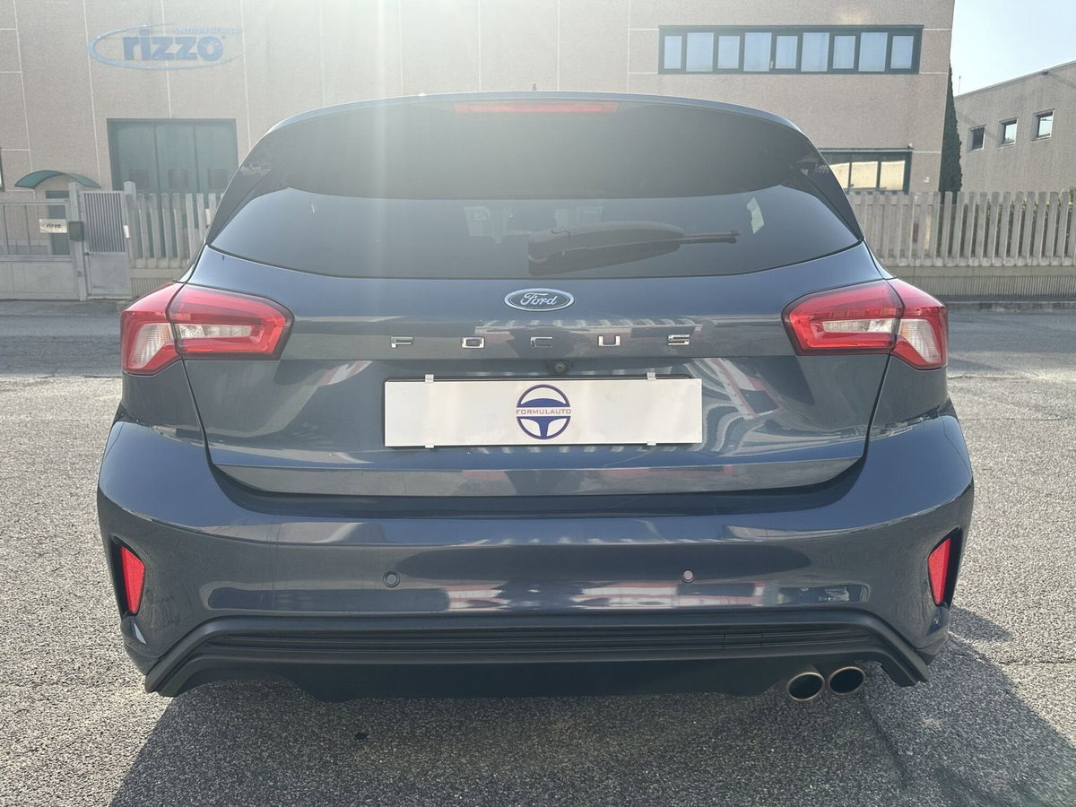 Ford Focus Station Wagon 1.0 EcoBoost 125 CV Start&Stop SW ST Line (5)