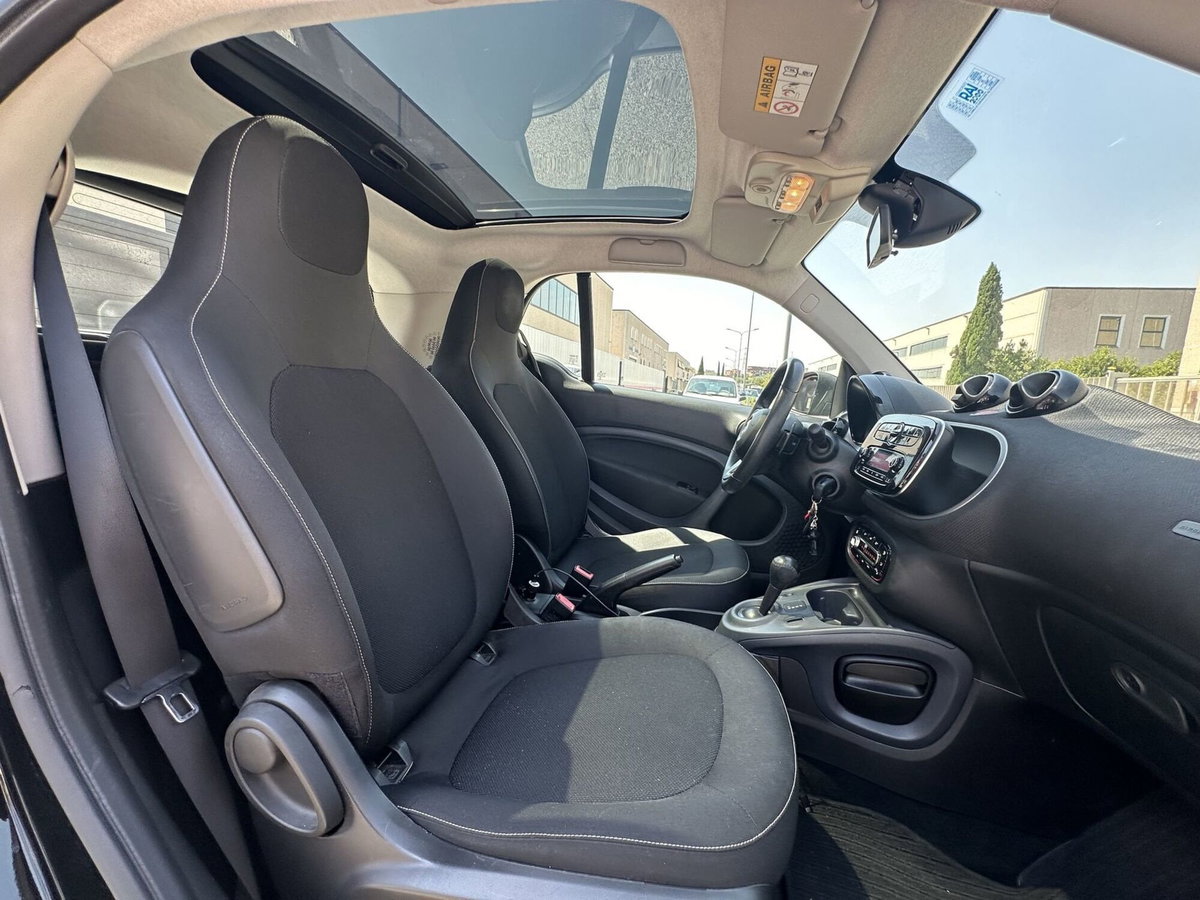 smart Fortwo 90 0.9 Turbo twinamic Superpassion (10)
