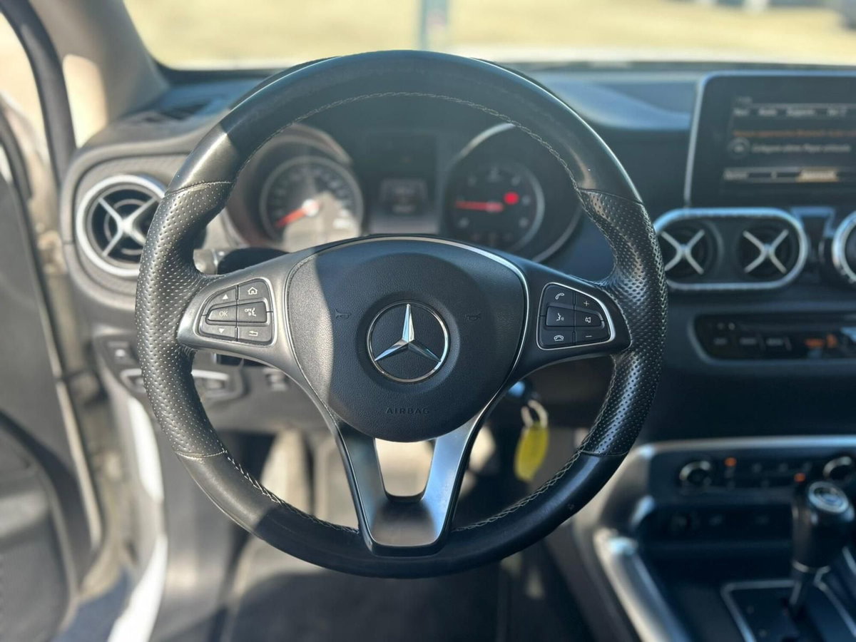 Mercedes-Benz Classe X Pick-up 220 d 4Matic Progressive (10)