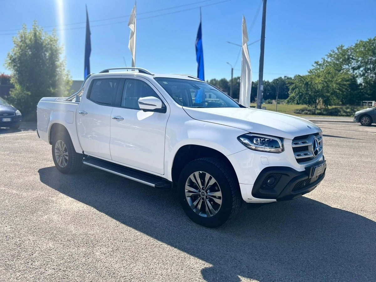 Mercedes-Benz Classe X Pick-up 220 d 4Matic Progressive (2)