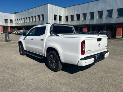 Mercedes-Benz Classe X Pick-up 220 d 4Matic Progressive (5)
