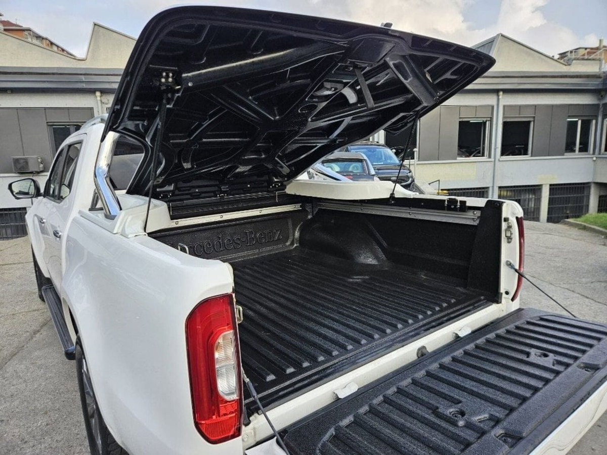 Mercedes-Benz Classe X Pick-up 220 d 4Matic Progressive (8)