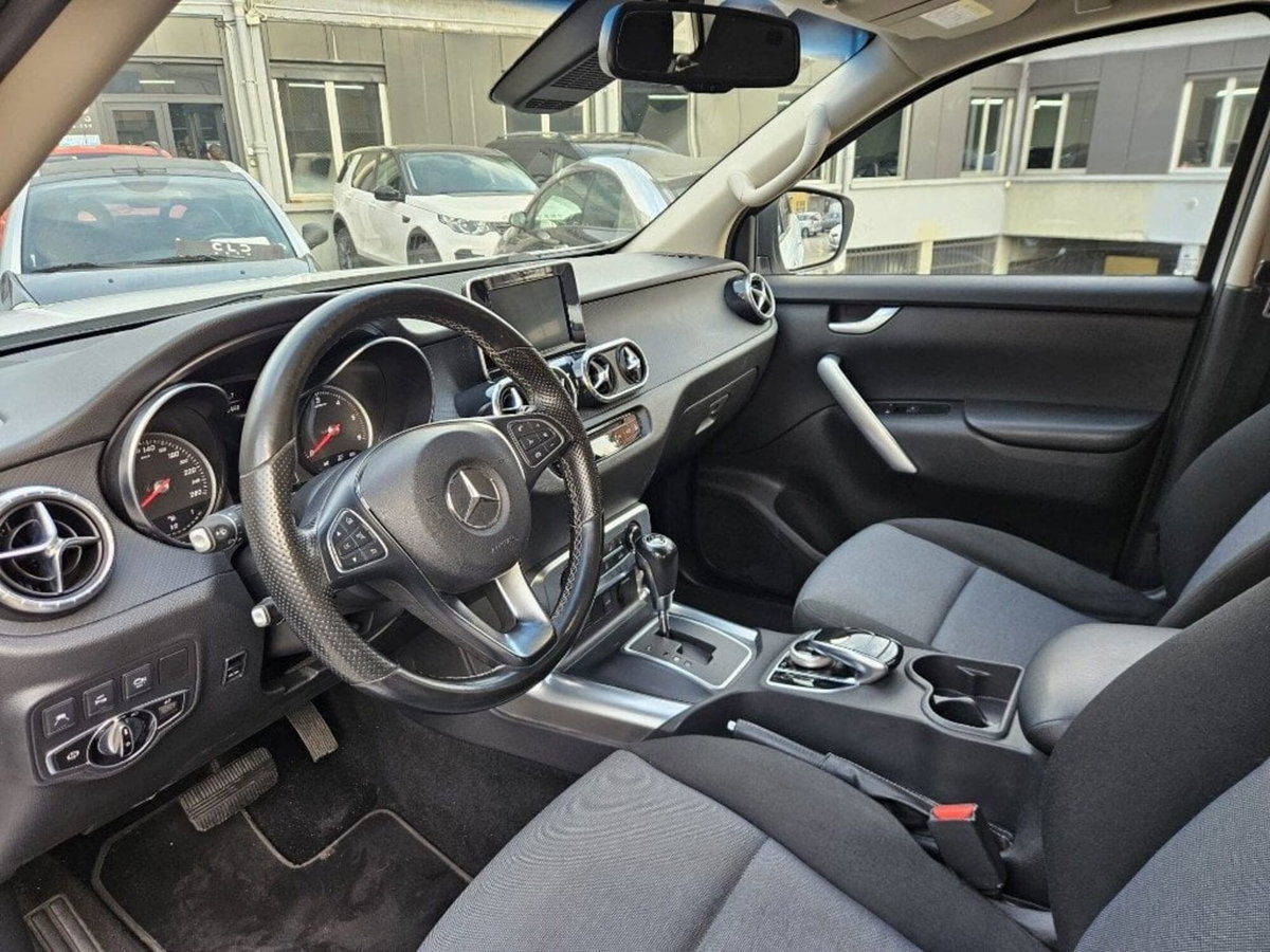Mercedes-Benz Classe X Pick-up 220 d 4Matic Progressive (9)