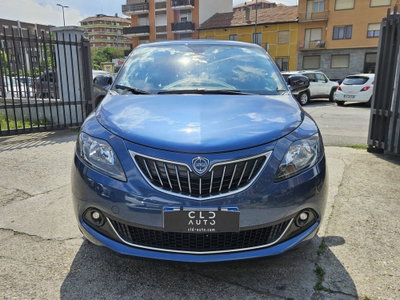 Lancia Ypsilon 1.0 FireFly 5 porte S&S Hybrid Ecochic Silver (2)