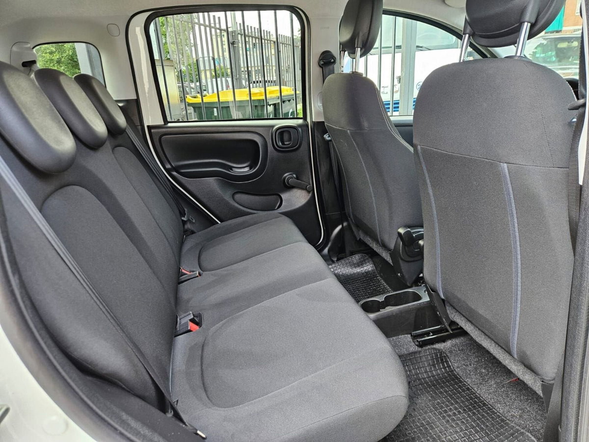 Fiat Panda Cross Cross 1.0 FireFly S&S Hybrid (13)