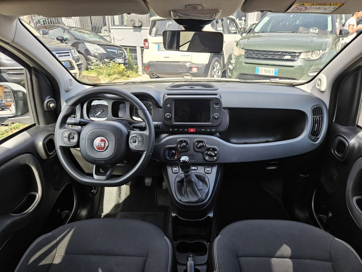 Fiat Panda 1.0 FireFly S&S Hybrid City Cross (10)