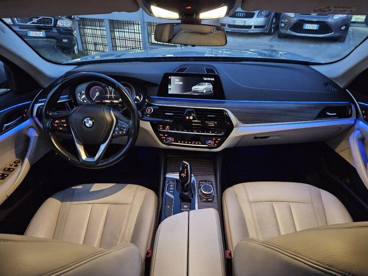BMW Serie 5 Touring 520d  Luxury (11)