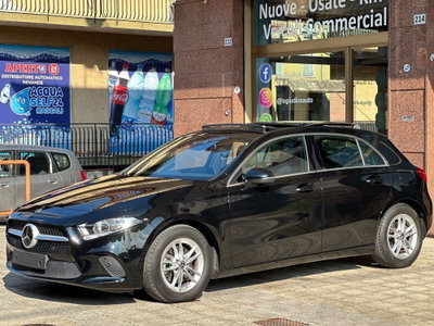Mercedes-Benz Classe A 200 d Premium (2)