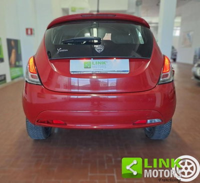 Lancia Ypsilon 1.2 69 CV 5 porte GPL Ecochic Alberta Ferretti (12)