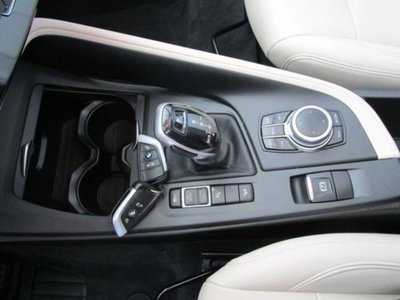 BMW X1 xDrive18d Business Advantage (13)