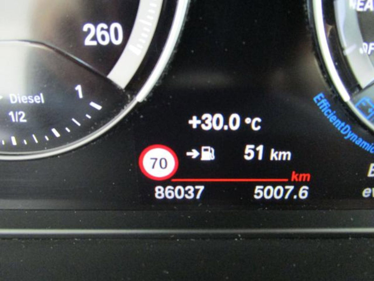 BMW X1 xDrive18d Business Advantage (5)