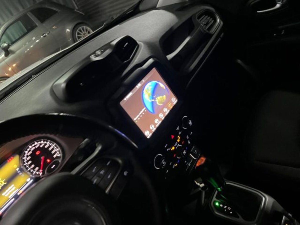 Jeep Renegade 1.6 Mjt 120 CV Longitude (13)