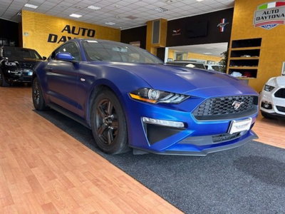 Ford Mustang Coupé Fastback 2.3 EcoBoost (5)
