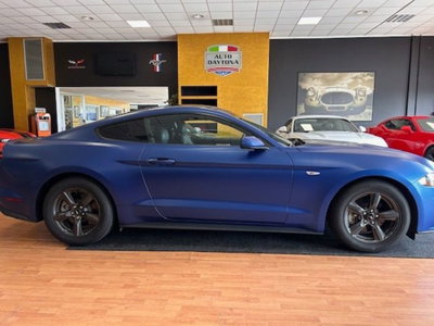 Ford Mustang Coupé Fastback 2.3 EcoBoost (6)