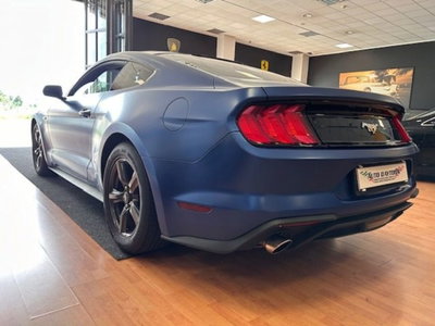 Ford Mustang Coupé Fastback 2.3 EcoBoost (9)