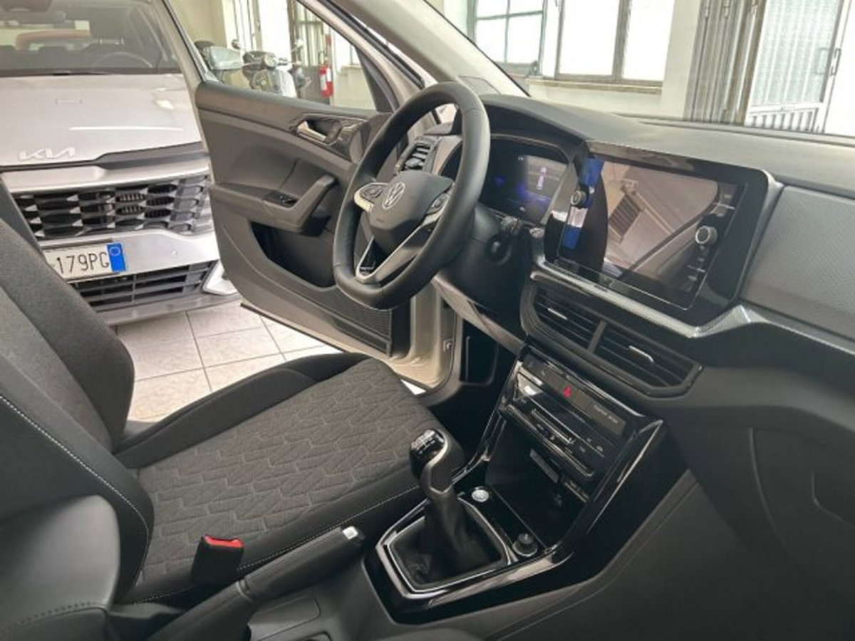 Volkswagen T-Cross 1.0 tsi Edition 115cv (11)