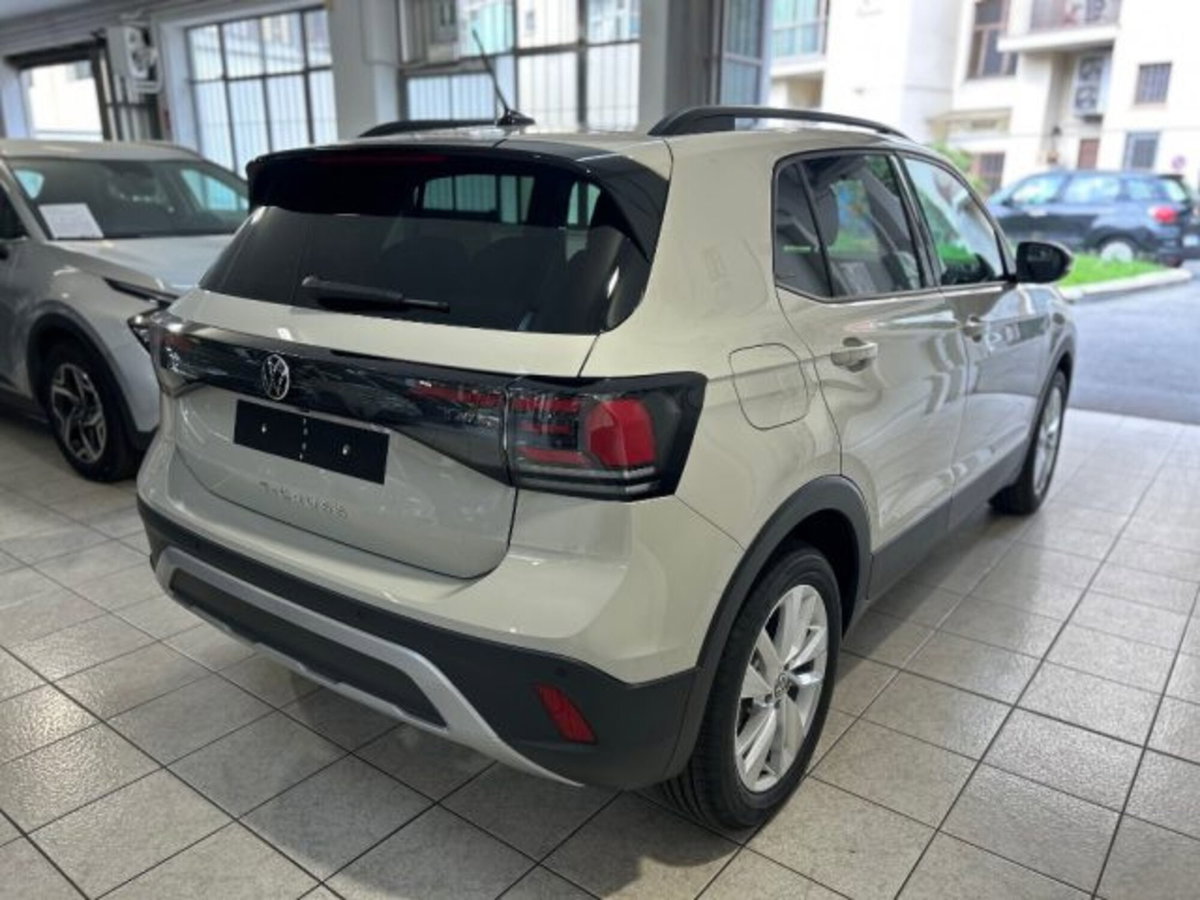 Volkswagen T-Cross 1.0 tsi Edition 115cv (6)