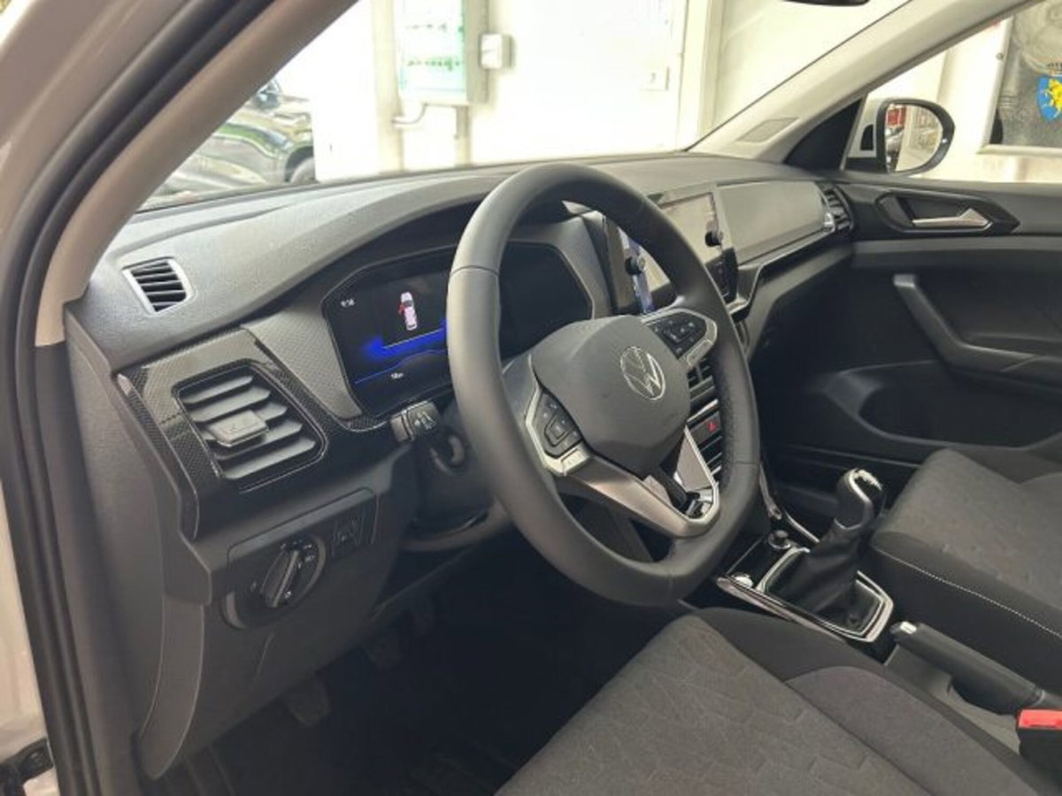 Volkswagen T-Cross 1.0 tsi Edition 115cv (9)