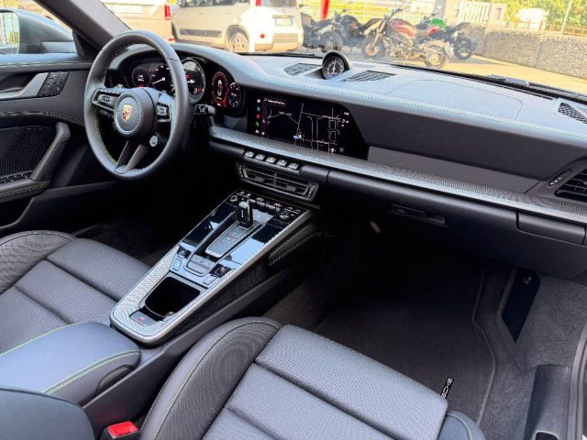 Porsche 911 Cabrio Cabrio 3.0 Carrera S (14)