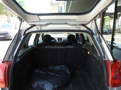 Peugeot 207 SW 8V 75CV X Line ECO GPL (7)