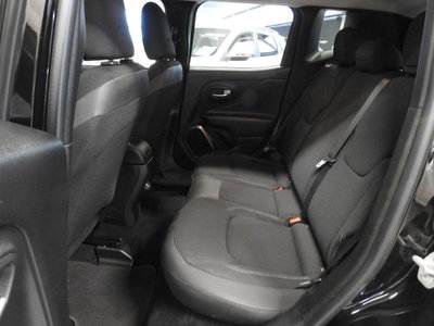 Jeep Renegade 1.4 MultiAir Limited (16)