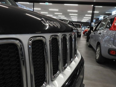 Jeep Renegade 1.4 MultiAir Limited (6)